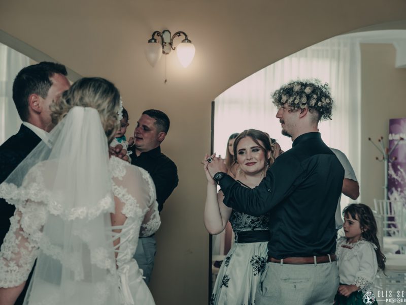 Fotodream.ro-Nunta-Brasov-Ana-Maria-Laurentiu-862