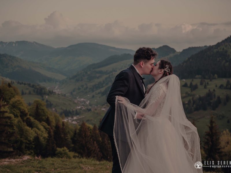 Anca-Codrut-Save-The-Date-Fum-38