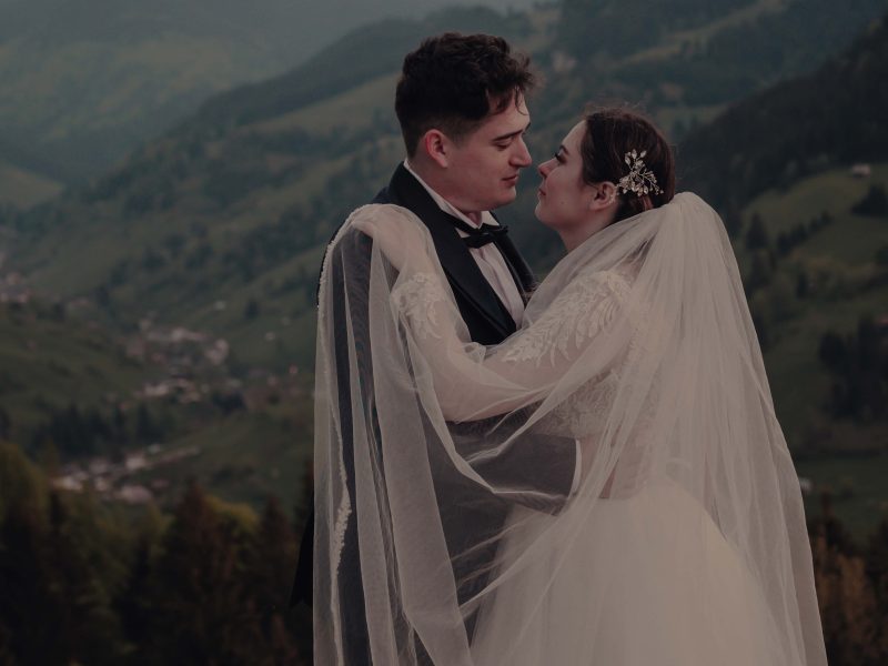 Anca-Codrut-Save-The-Date-Fum-39