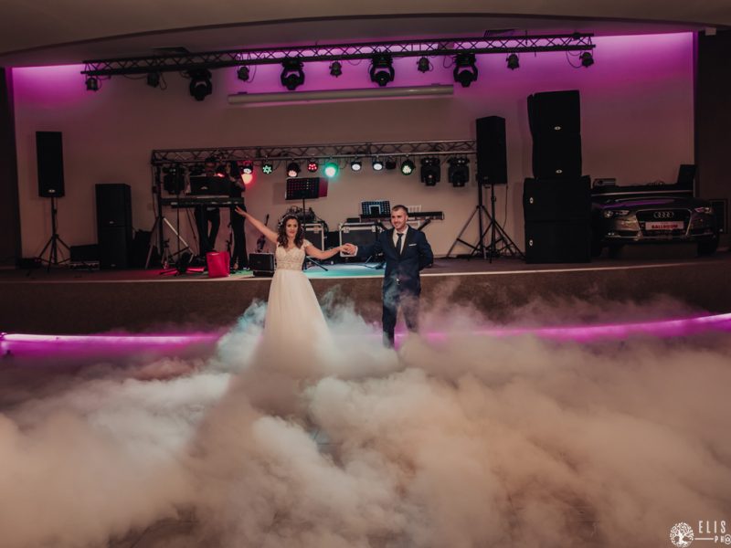 Fotograf-brasov-nunta-restaurant-Tess-ballroom-123