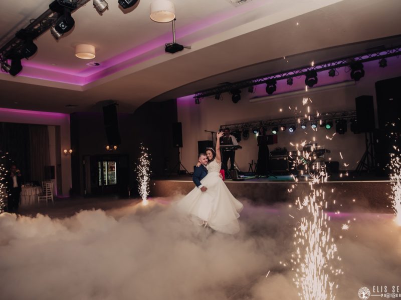 Fotograf-brasov-nunta-restaurant-Tess-ballroom-126